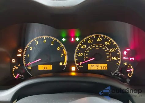 2011 Toyota Corolla Le z USA, uszkodzony, nr VIN 2T1BU4EE6BC735325